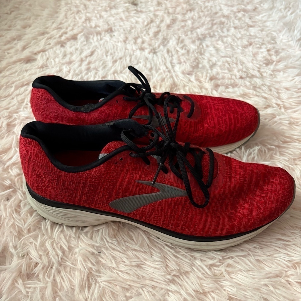 Brooks Signal Men DNA Size 13 M Running Shoes Red Black Silver
